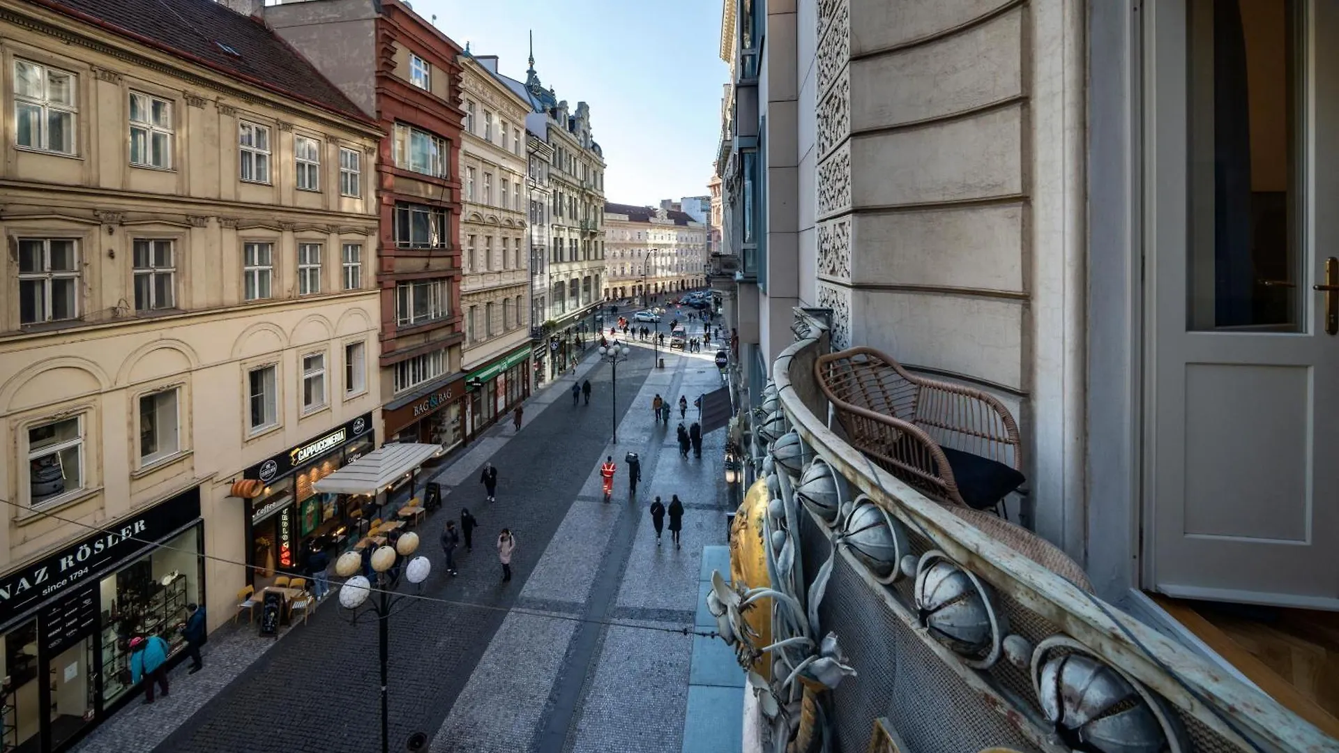 Old Town - 3 Room 2 Bathroom Balcony Prague 0*,